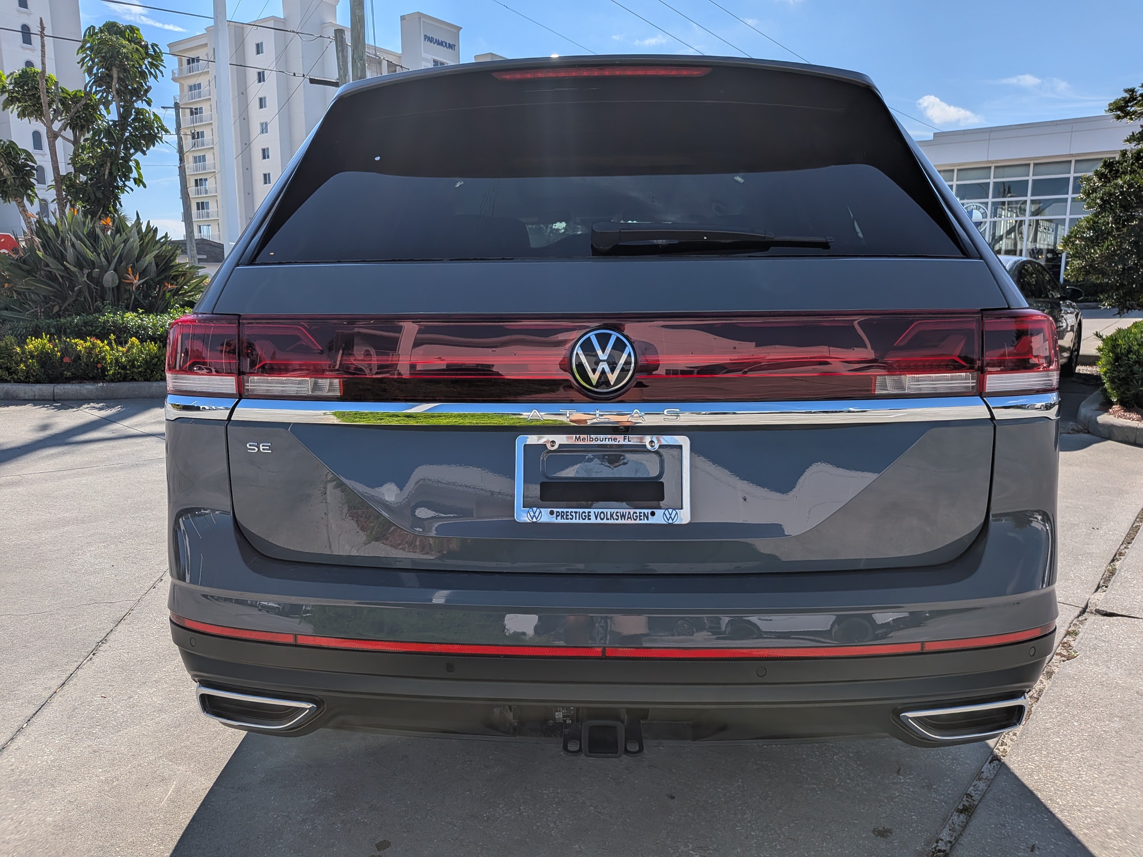 Used 2026 Volkswagen Atlas SE FWD image 4