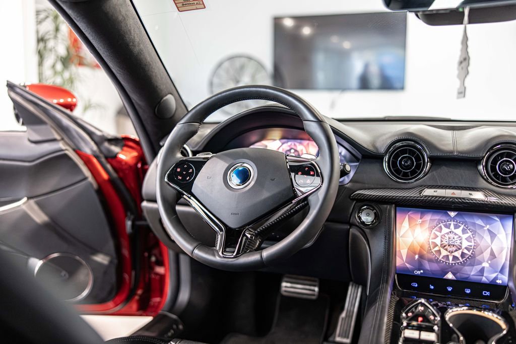 Used 2020 Karma Revero GT RWD image 31