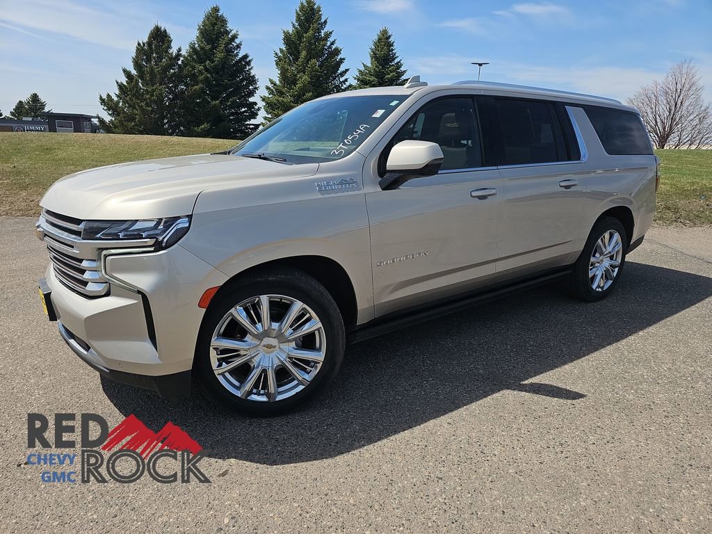 Used 2023 Chevrolet Suburban High Country AWD/4WD image 1