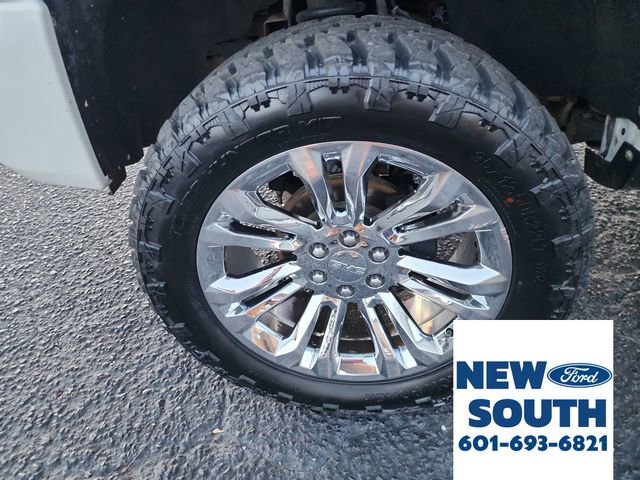 Used 2018 Chevrolet Silverado 1500 LT w/ All Star Edition image 33