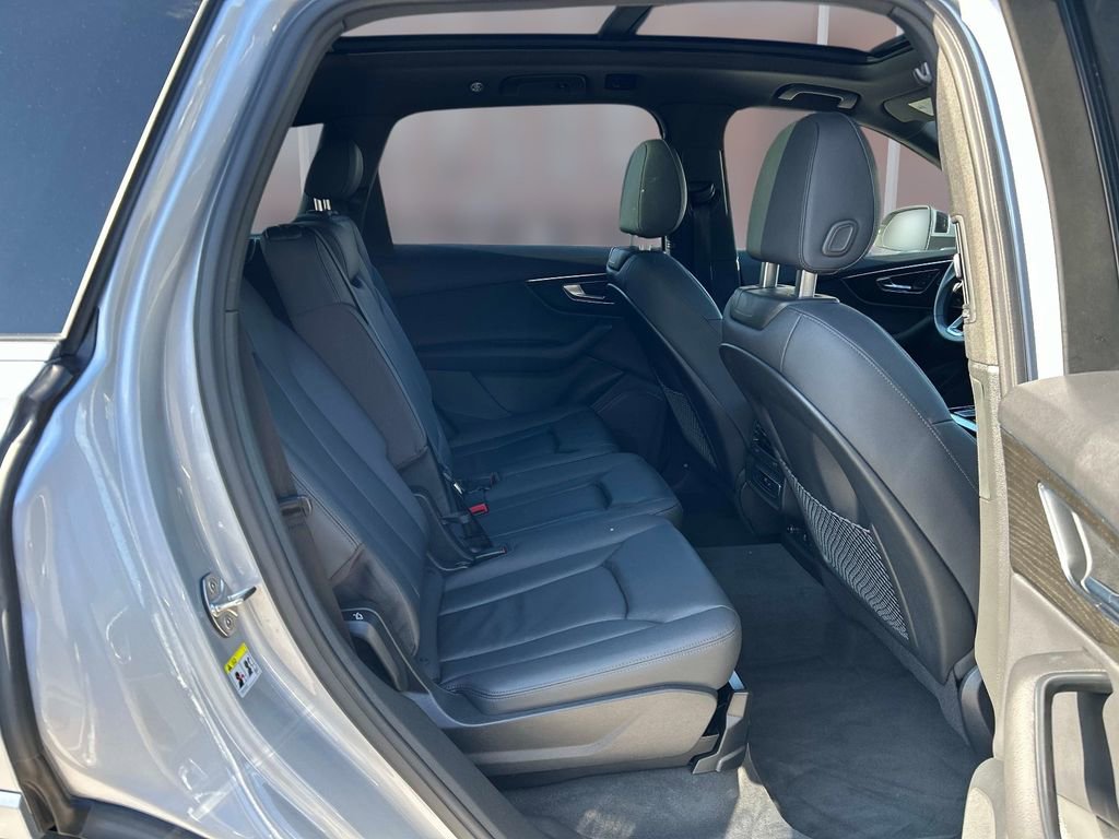 Used 2022 Audi Q7 3.0T Premium image 15