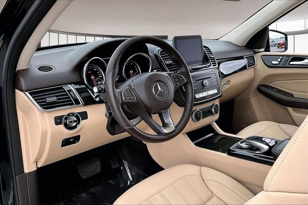 Used 2018 Mercedes-Benz GLE 350 w/ Premium 1 Package image 15