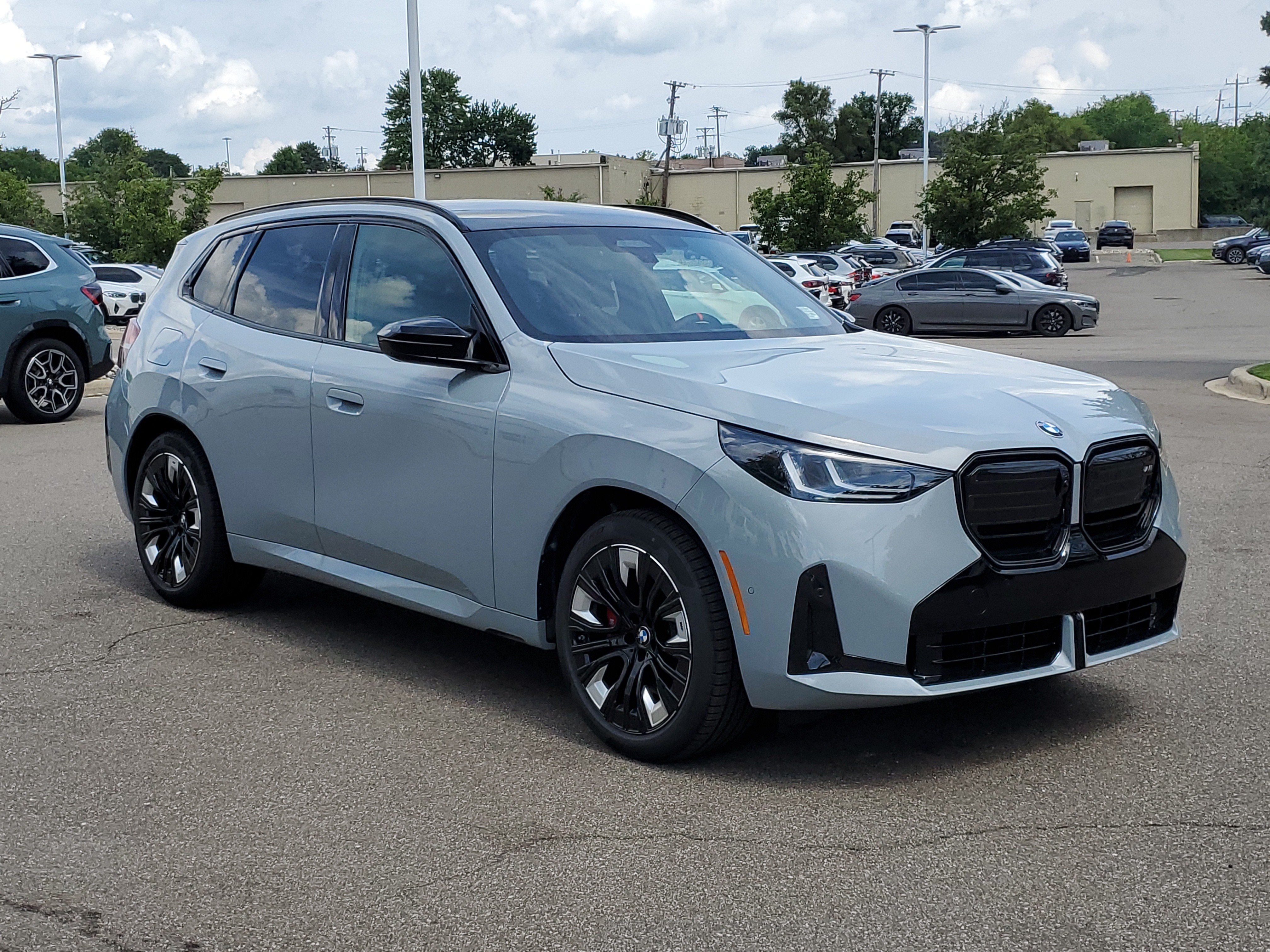 New 2026 BMW X3 M50 w/ Premium Package AWD/4WD image 2
