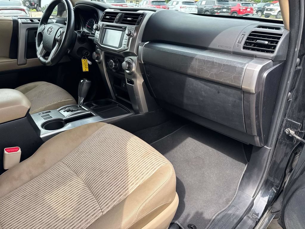 Used 2016 Toyota 4Runner SR5 RWD image 33
