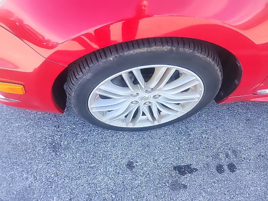 Used 2011 Suzuki Kizashi Sport SLS FWD image 8