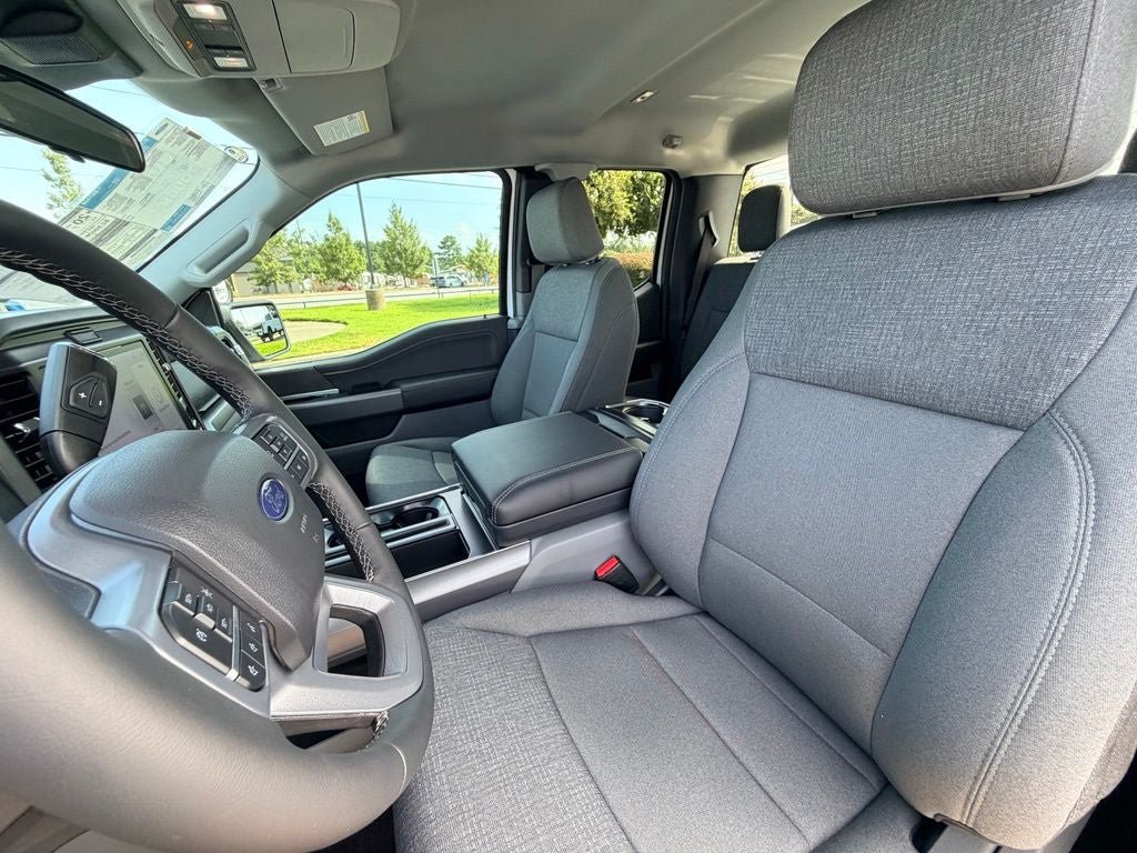 New 2026 Ford F150 XLT w/ Mobile Office Package RWD image 21