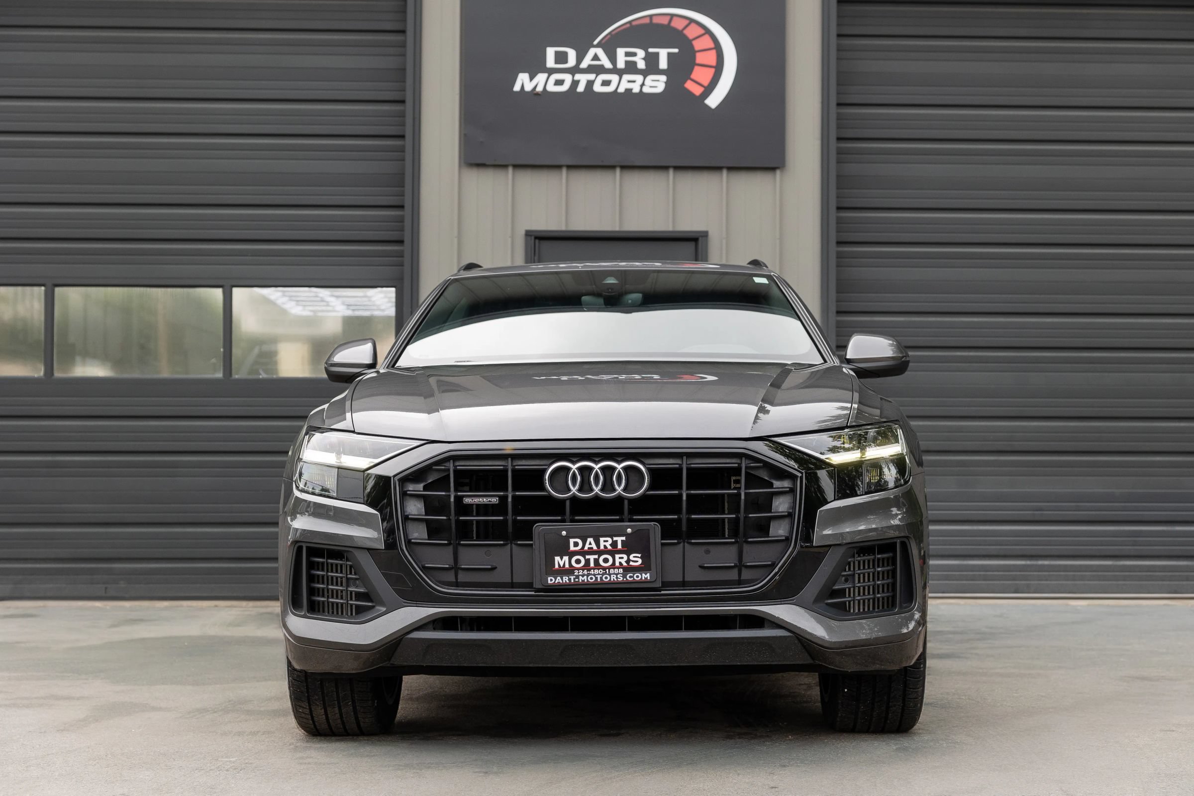 Used 2020 Audi Q8 Premium w/ Black Optic Package AWD/4WD image 2