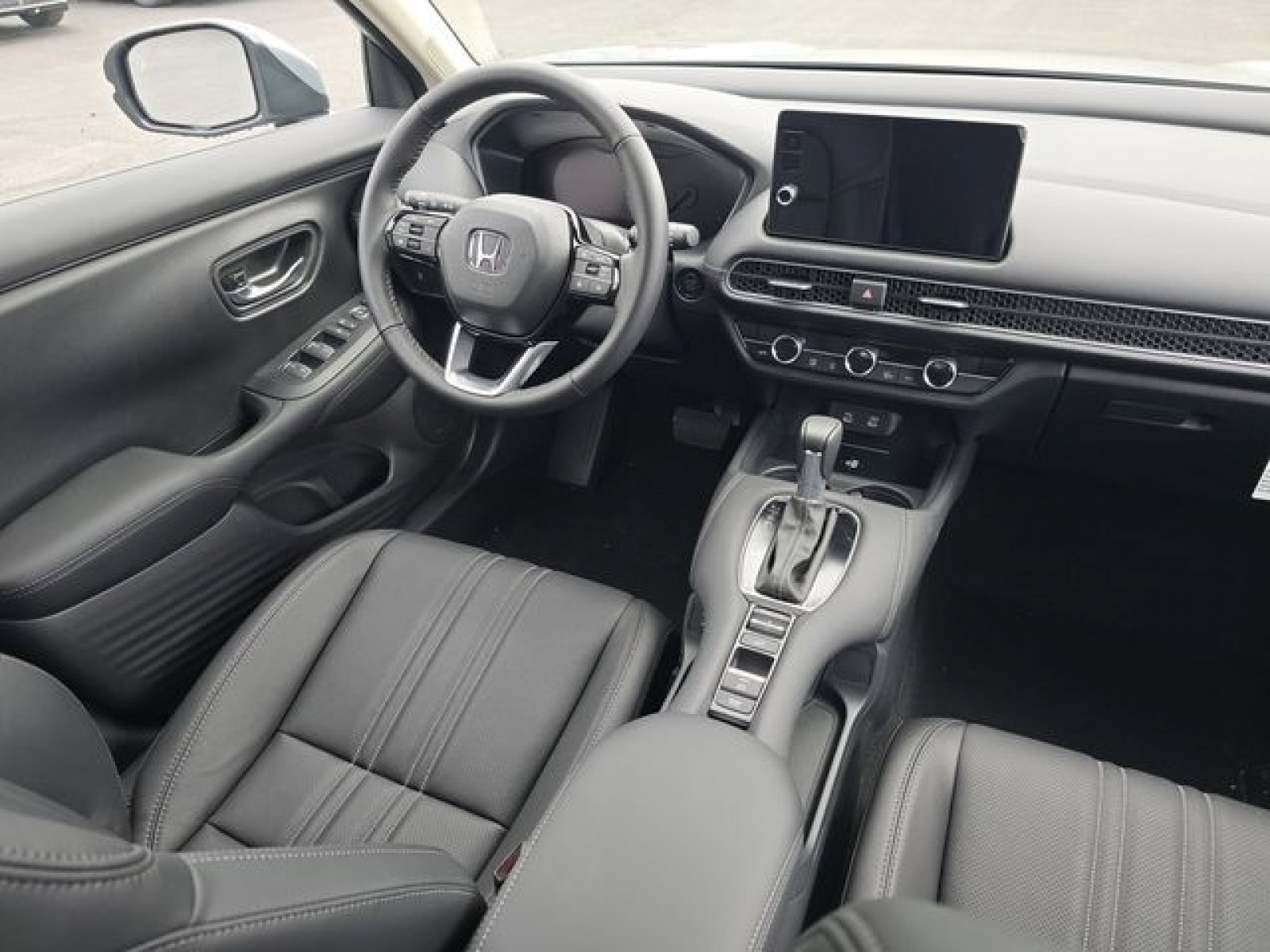 New 2026 Honda HR-V EX-L image 30