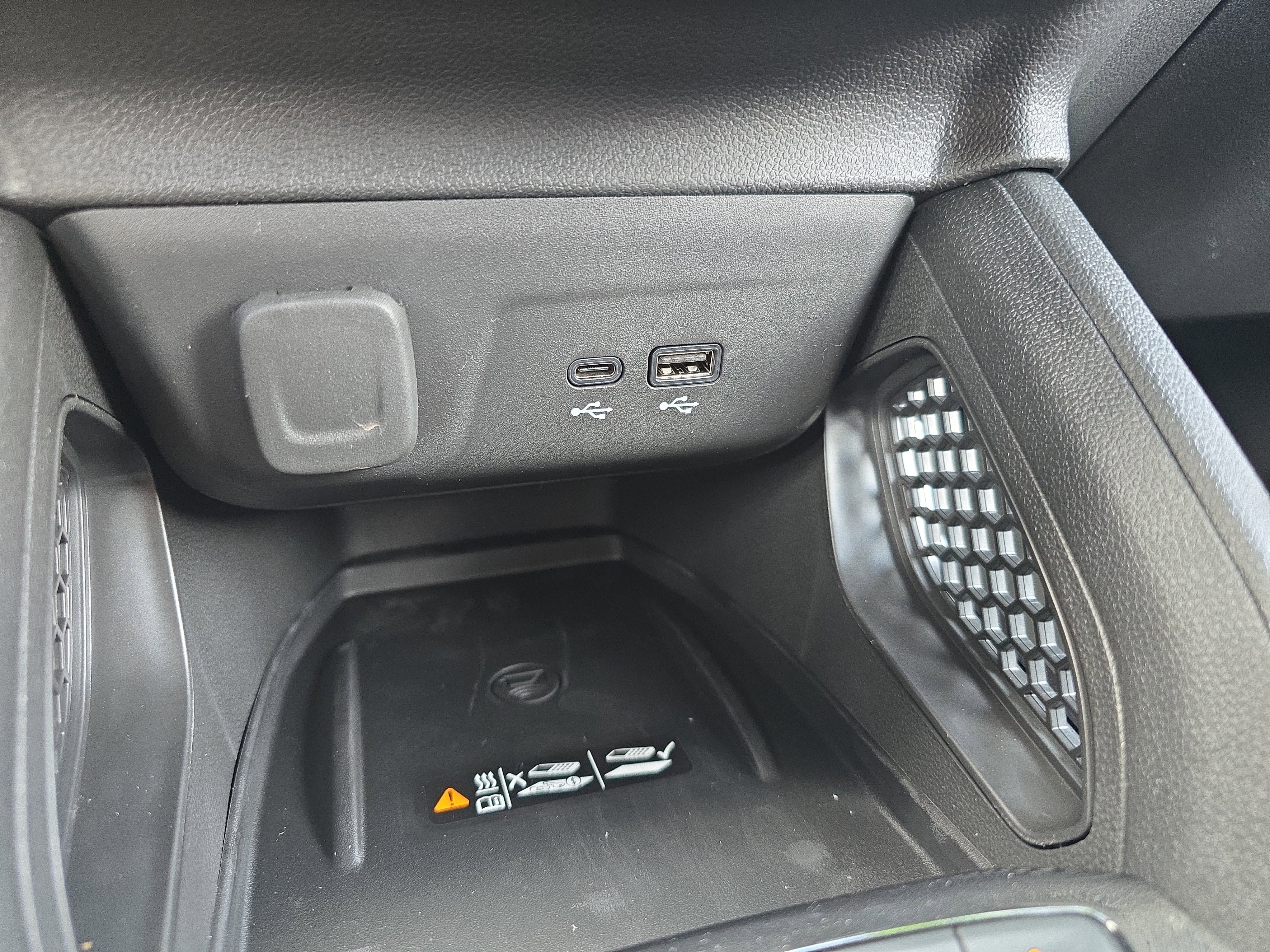 New 2026 Chevrolet TrailBlazer LT w/ Convenience Package image 30