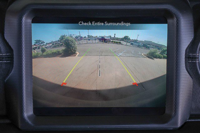 Used 2023 Jeep Wrangler Sahara AWD/4WD image 17