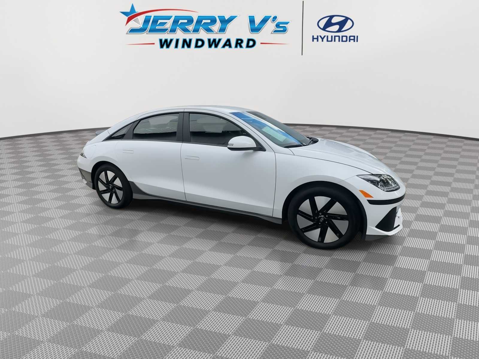 Used 2025 Hyundai Ioniq 6 SE image 9
