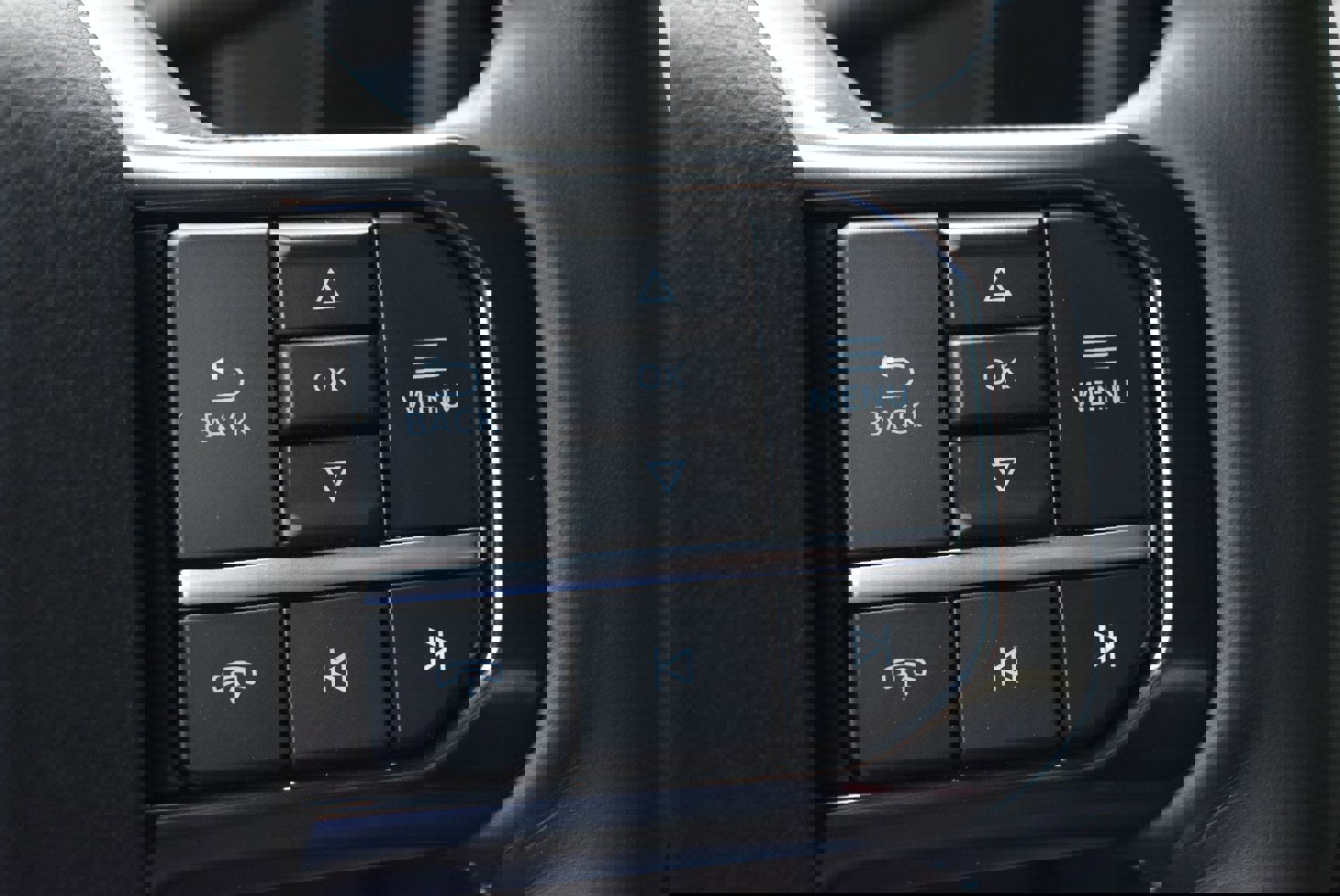 New 2025 Ford F350 Platinum image 21