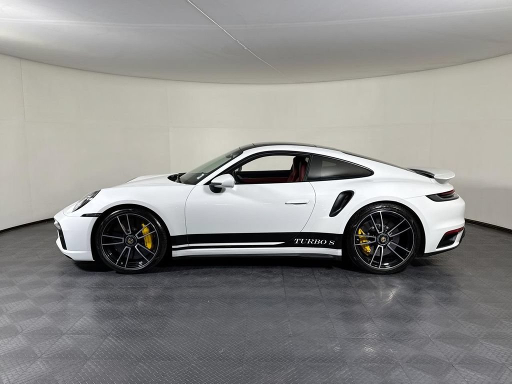 Used 2022 Porsche 911 Turbo S AWD/4WD image 2
