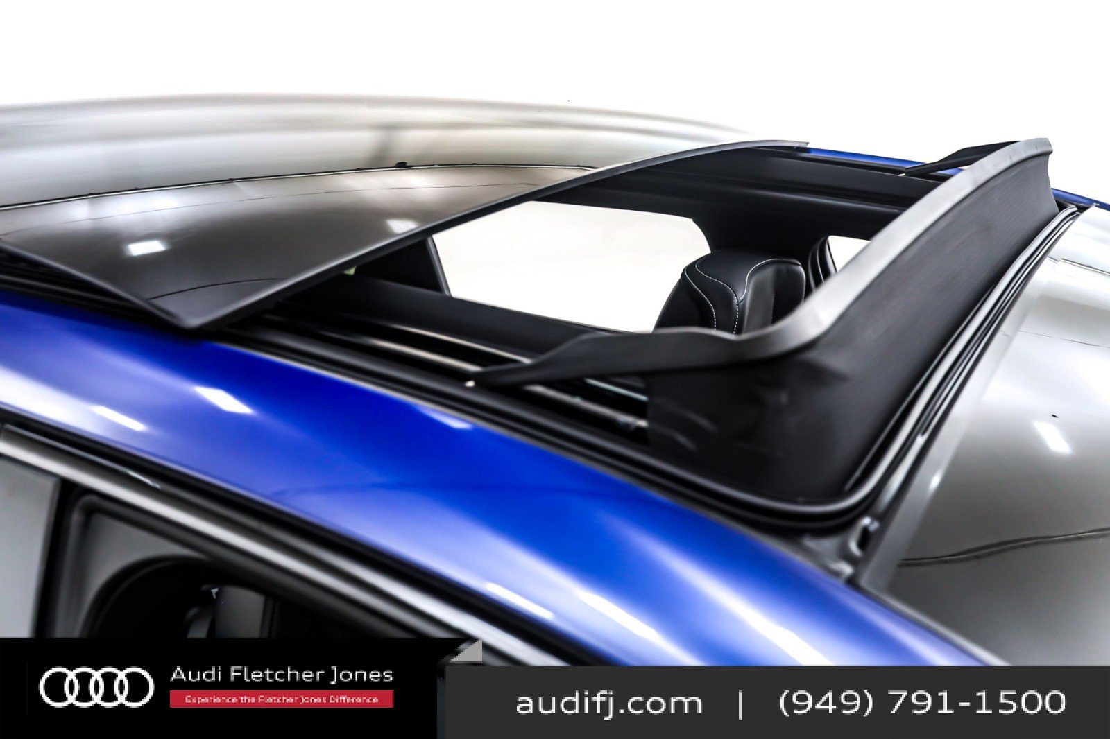 Used 2025 Cadillac Lyriq Sport image 22