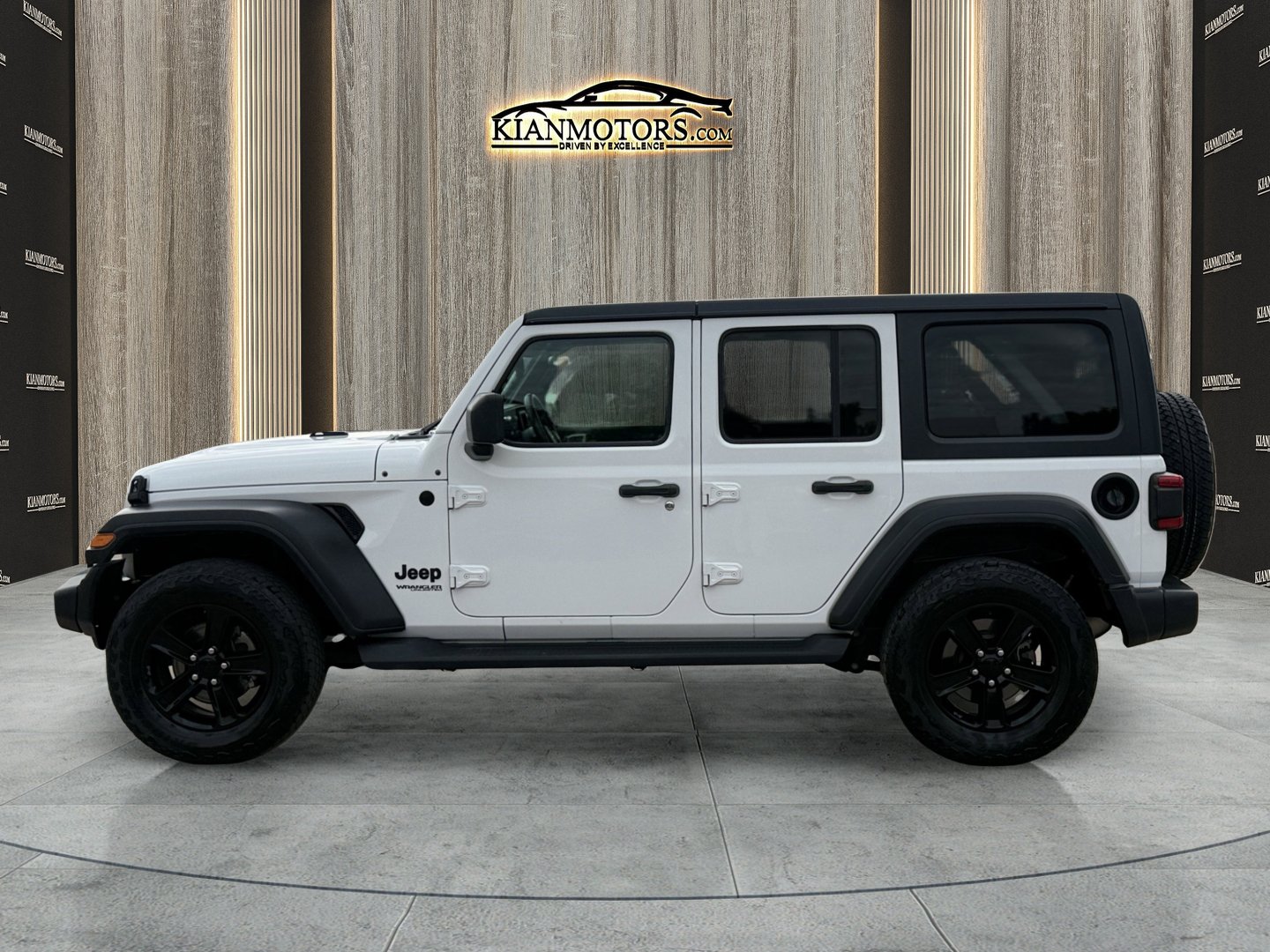 Used 2021 Jeep Wrangler Unlimited Sport AWD/4WD image 4