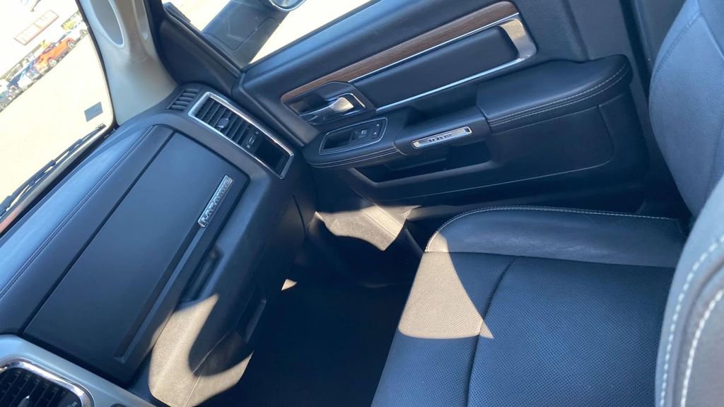 Used 2016 RAM 2500 Laramie image 29