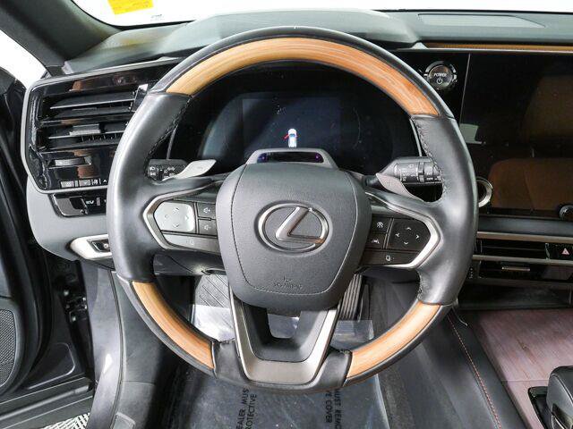 Used 2024 Lexus RX 350 w/ Convenience Package AWD/4WD image 10