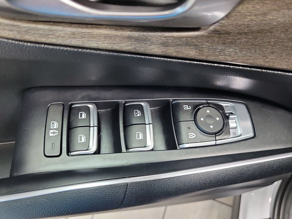 Used 2023 Kia Sorento S w/ Panoramic Sunroof Package AWD/4WD image 29