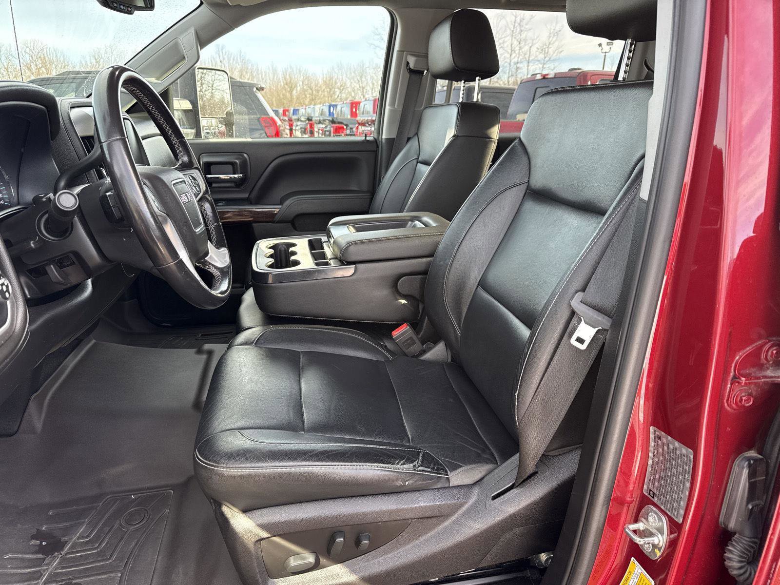 Used 2018 GMC Sierra 3500 SLE w/ SLE Preferred Package image 15