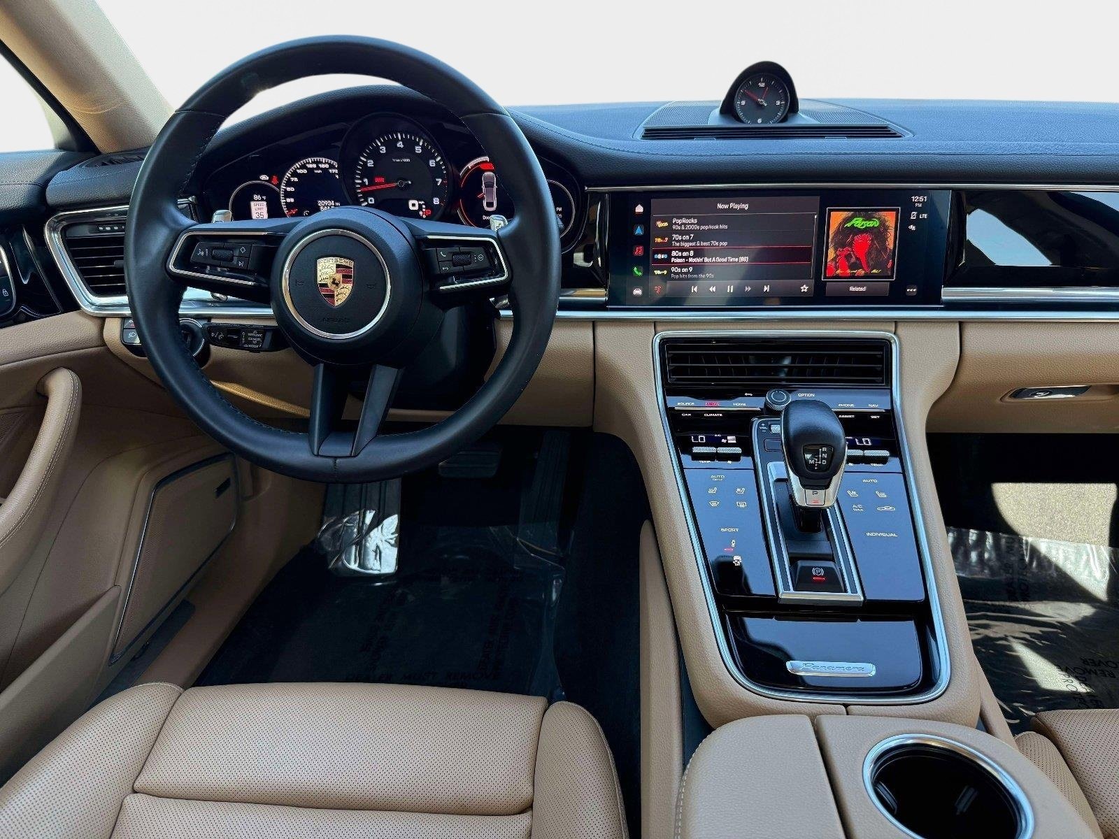 Used 2022 Porsche Panamera 4 AWD/4WD image 29