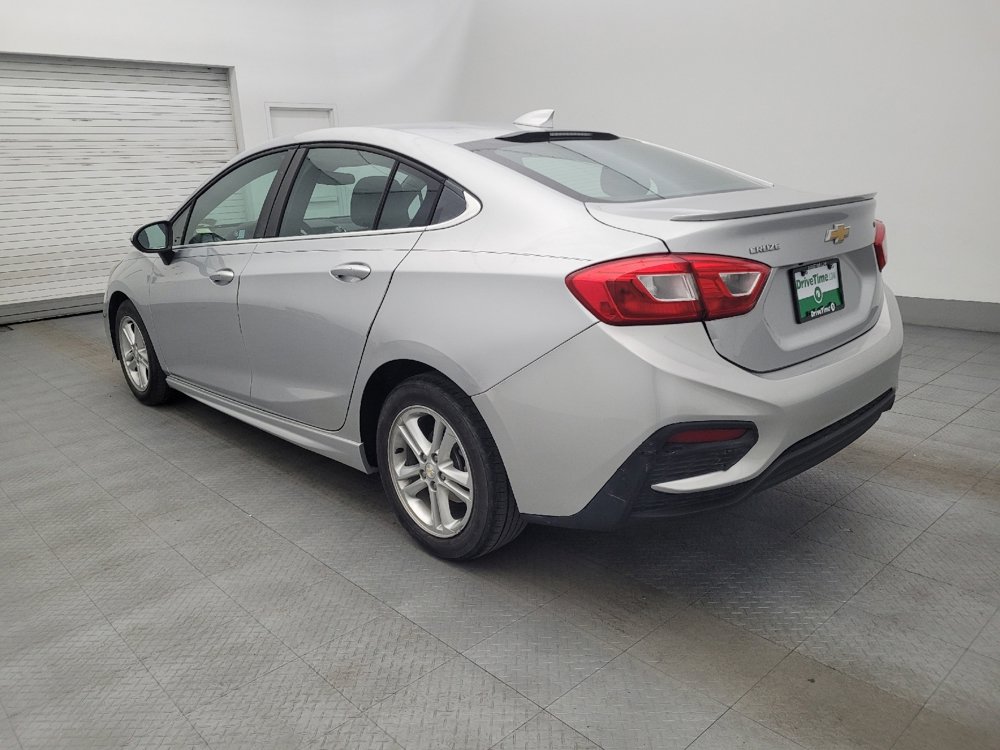 Used 2017 Chevrolet Cruze LT w/ Convenience Package image 3