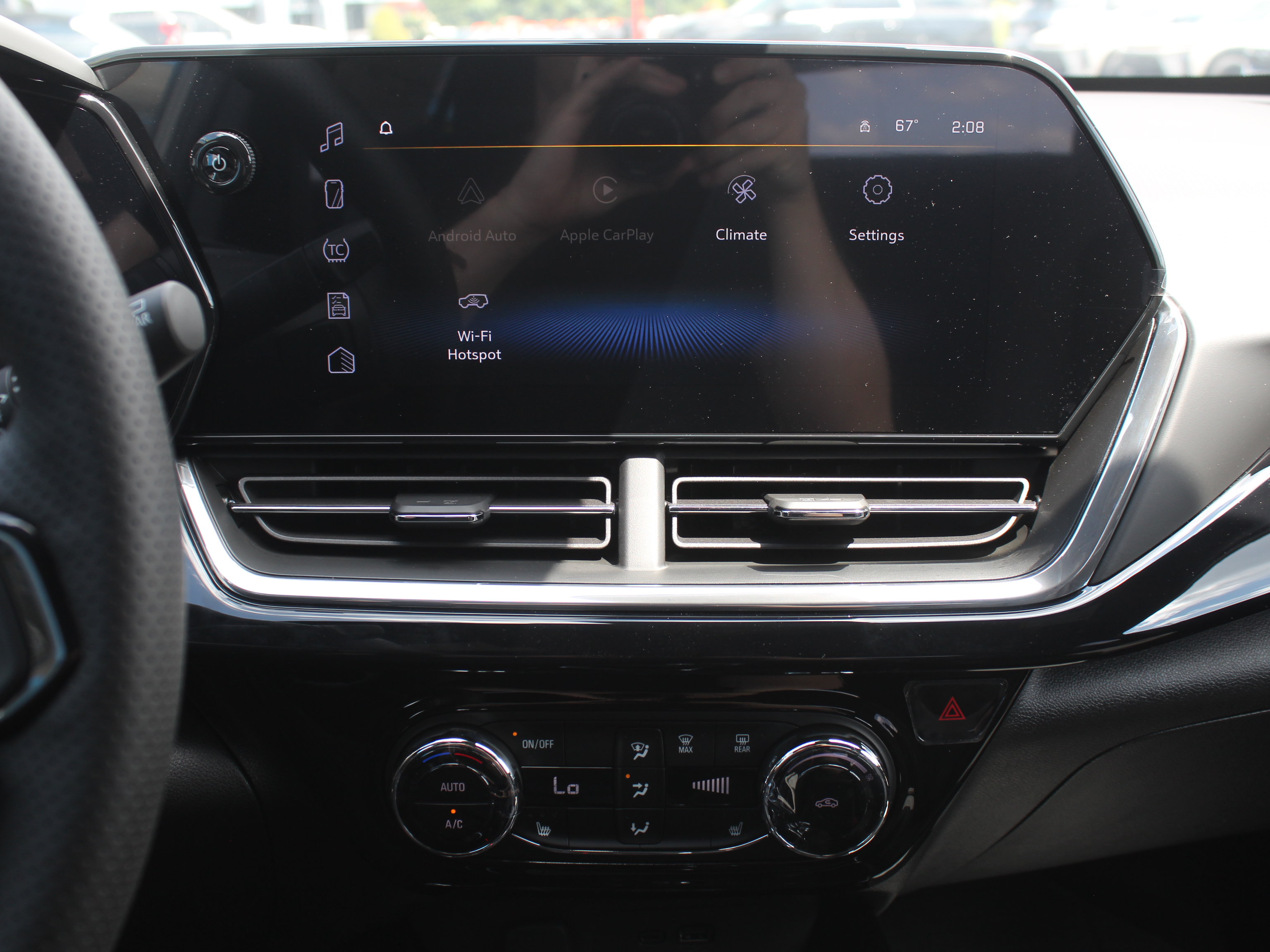 New 2026 Chevrolet Trax RS w/ Sunroof Package FWD image 13