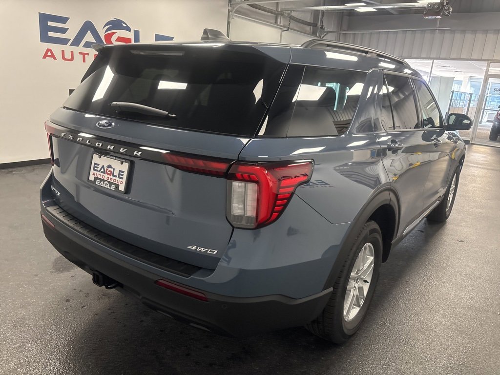 New 2025 Ford Explorer Active image 12