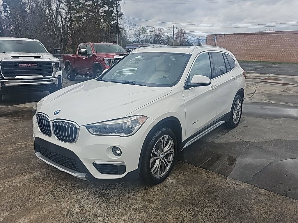 Used 2017 BMW X1 xDrive28i image 4