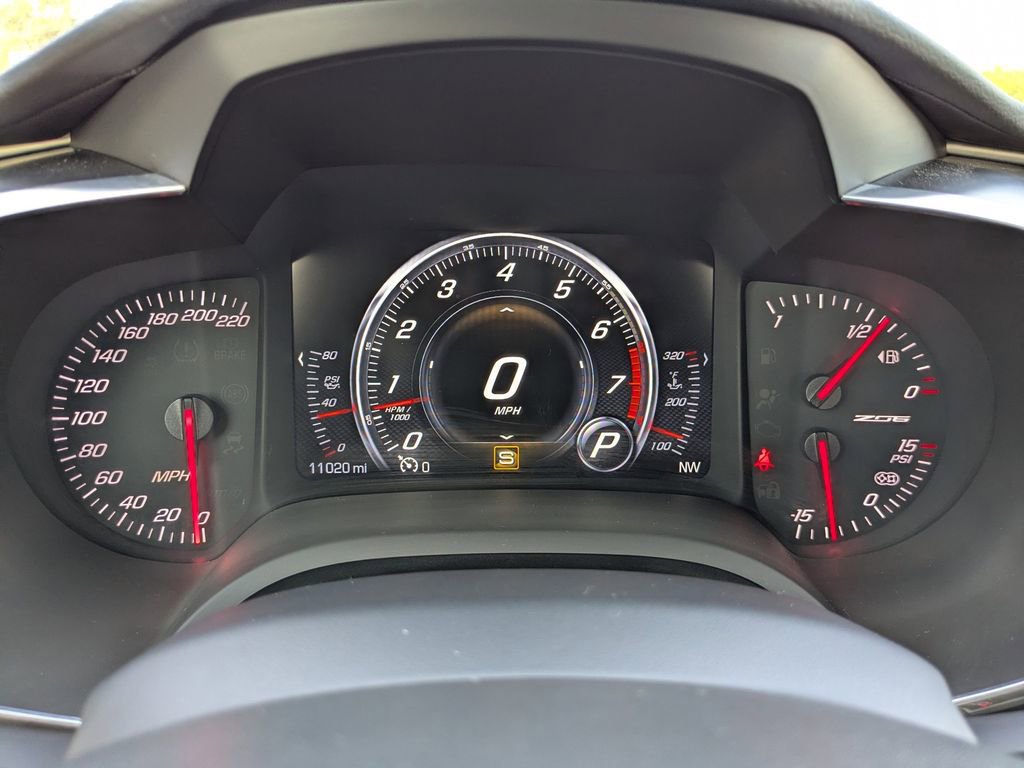 Used 2016 Chevrolet Corvette Z06 w/ 2LZ Preferred Equipment Group image 28