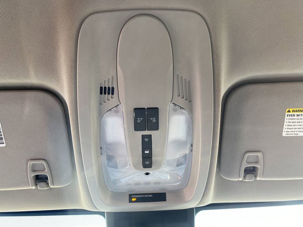 Used 2016 Chevrolet Equinox LT w/ Convenience Package image 21