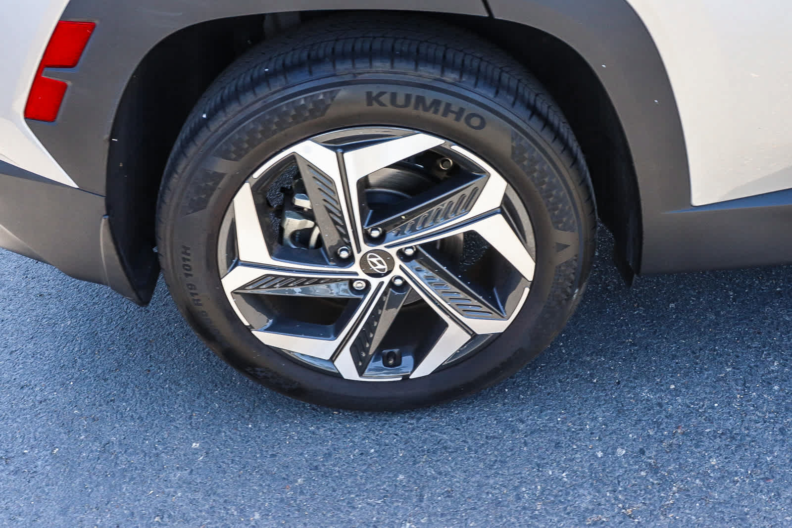 Used 2023 Hyundai Tucson SEL w/ Convenience Package FWD image 13