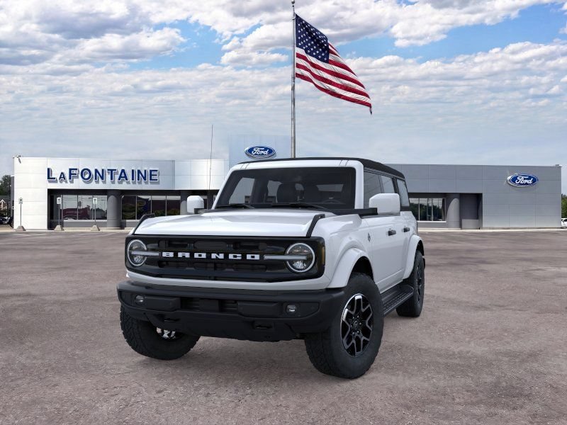 New 2026 Ford Bronco Outer Banks AWD/4WD image 2