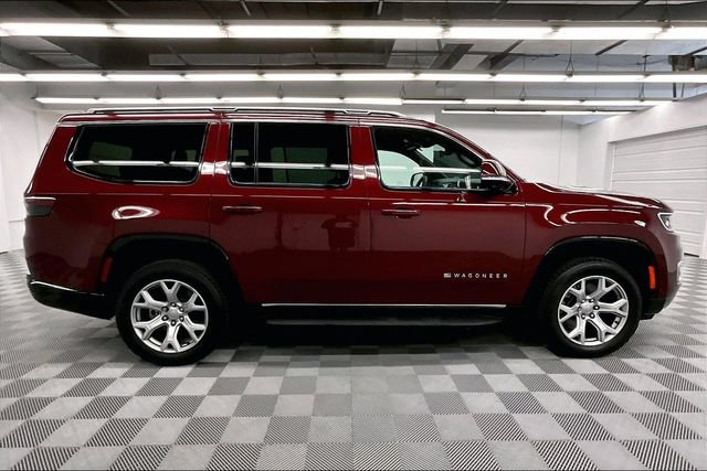 Used 2022 Jeep Wagoneer Series II AWD/4WD image 15