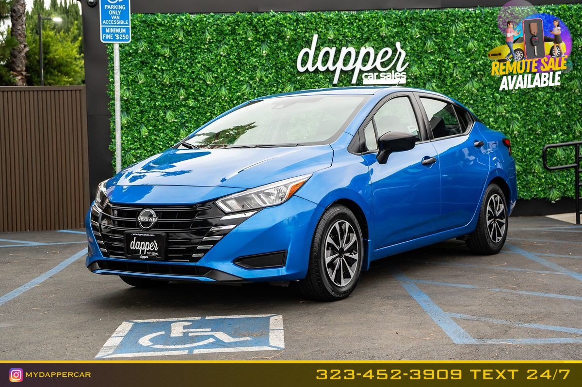 Used 2024 Nissan Versa S w/ Trunk Package