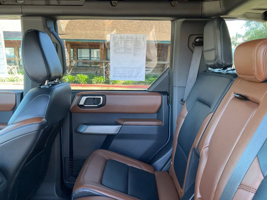 Used 2023 Ford Bronco Outer Banks image 31