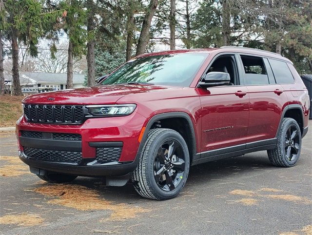 New 2025 Jeep Grand Cherokee L Laredo image 10