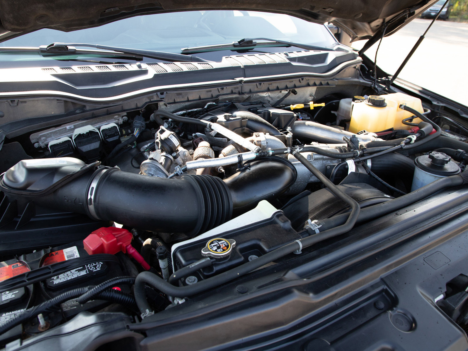 Used 2019 Ford F250 Platinum w/ Platinum Ultimate Package image 31