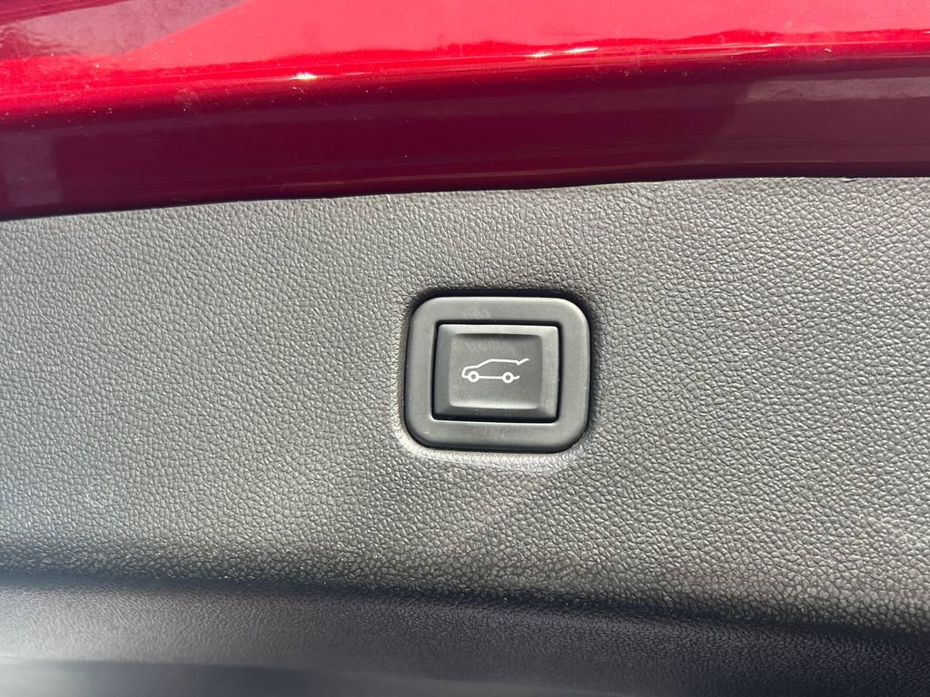 Used 2023 Chevrolet Blazer LT w/ Convenience Package image 16