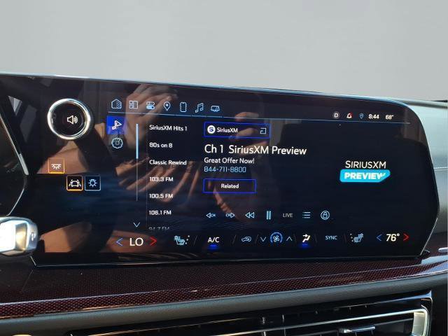 Used 2025 Chevrolet Traverse Z71 w/ Driver Confidence Package image 12