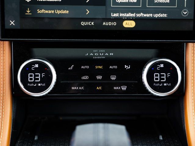 Used 2023 Jaguar F-PACE R-Dynamic S image 22