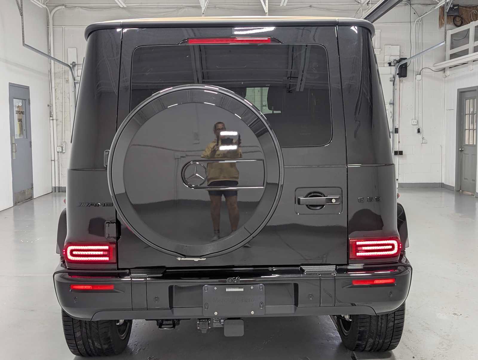 New 2027 Mercedes-Benz G 63 AMG 4MATIC image 6