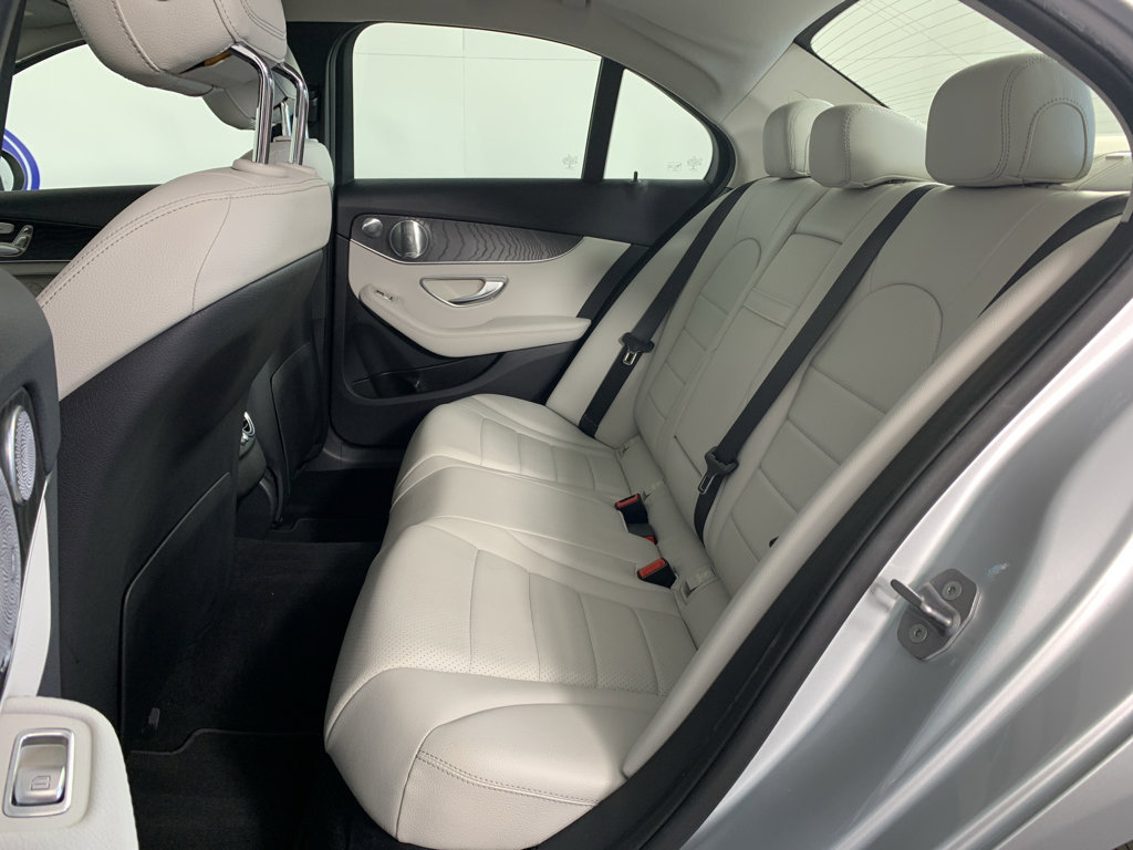 Used 2017 Mercedes-Benz C 300 4MATIC Sedan image 33