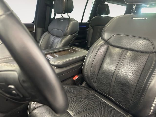 Used 2022 Jeep Grand Wagoneer Series II w/ Convenience Group III AWD/4WD image 10