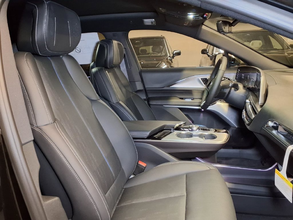 New 2027 Cadillac Lyriq Premium Sport RWD image 6