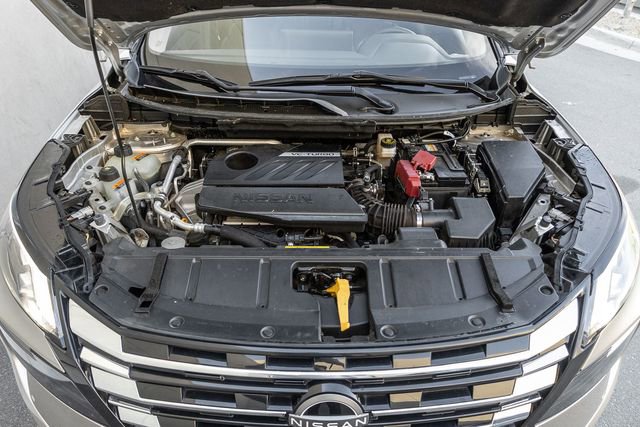 Used 2024 Nissan Rogue SL image 15