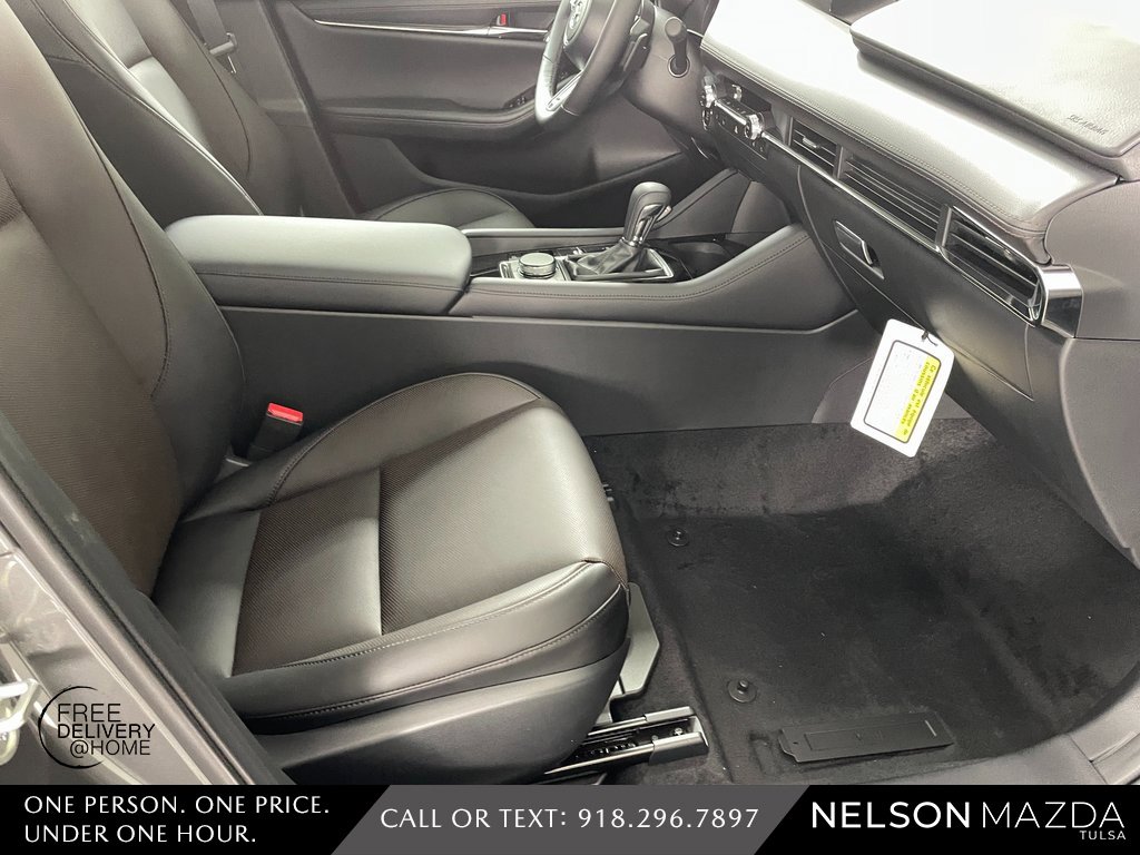 New 2026 MAZDA MAZDA3 Hatchback w/Premium Plus Pkg image 47
