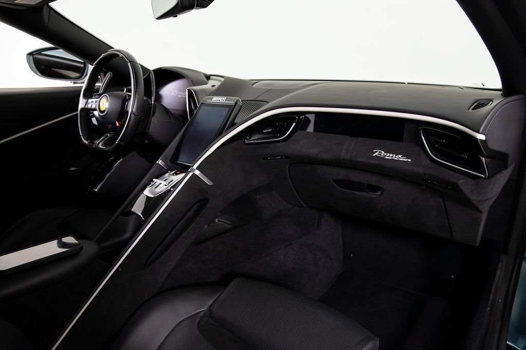 Certified 2024 Ferrari Roma Spider RWD image 16
