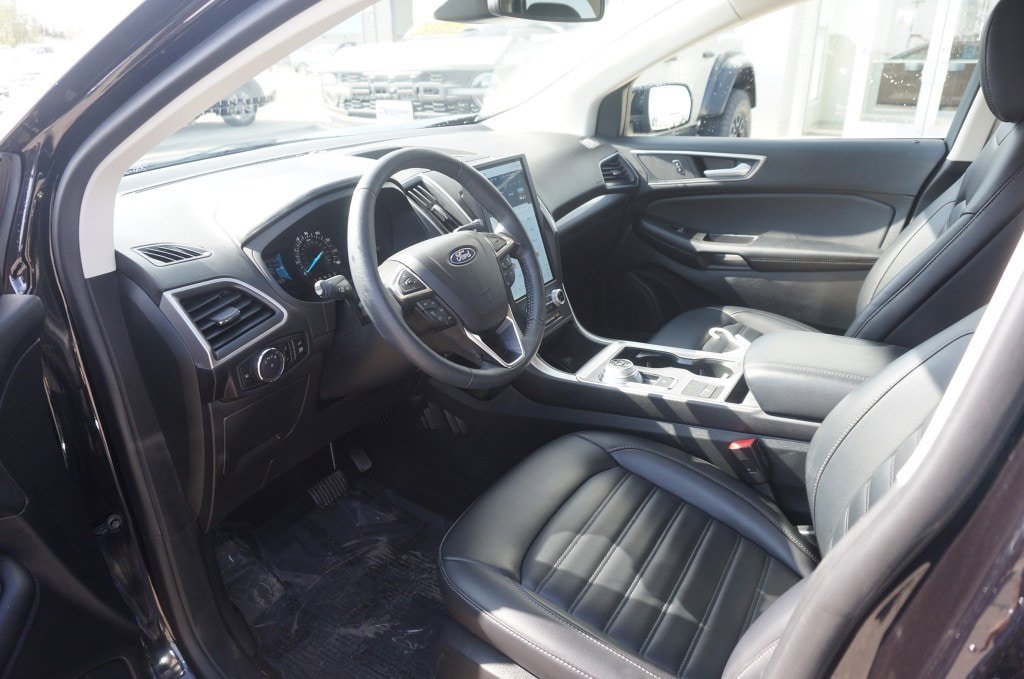 Used 2024 Ford Edge SEL w/ Convenience Package AWD/4WD image 10