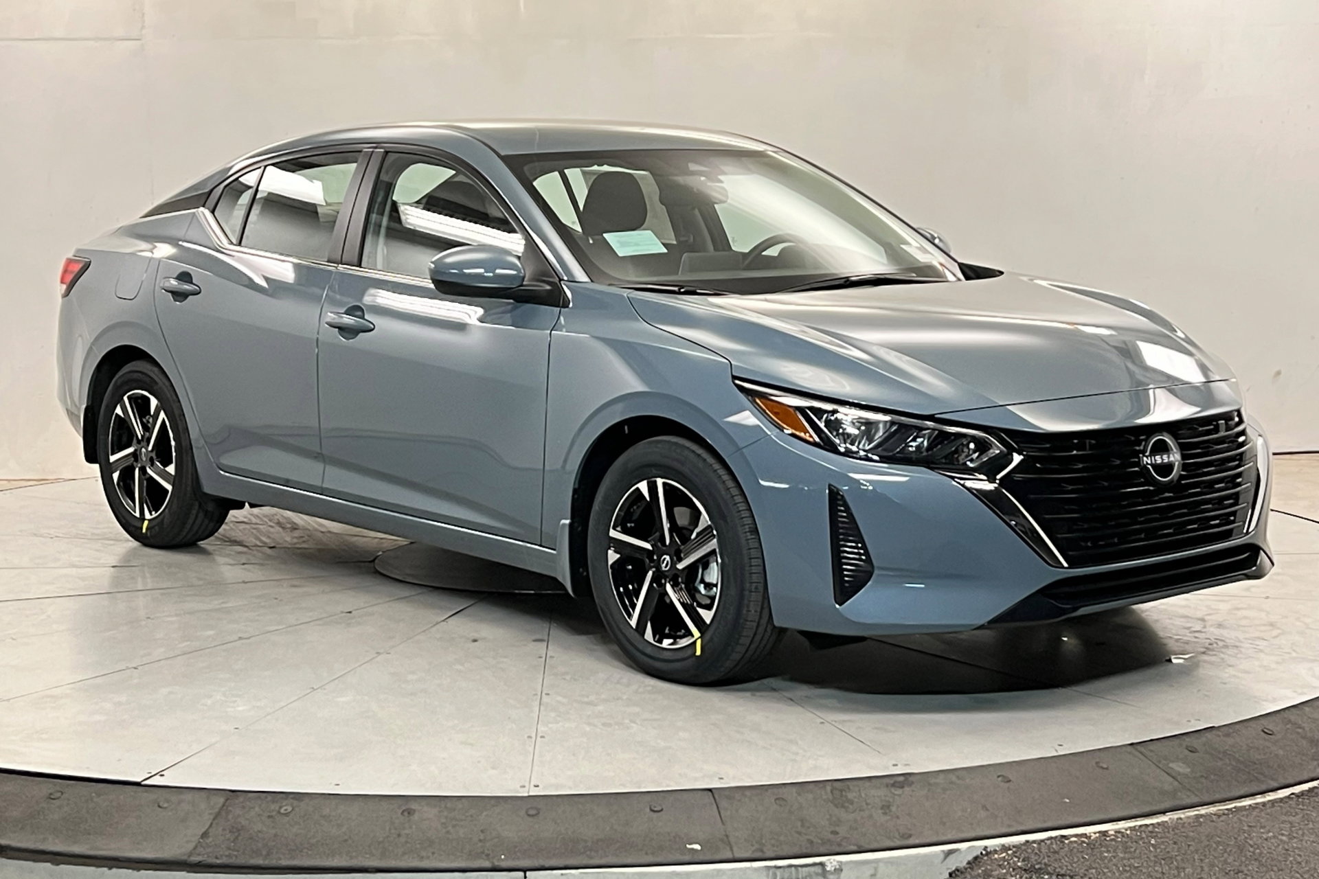 New 2025 Nissan Sentra SV image 8
