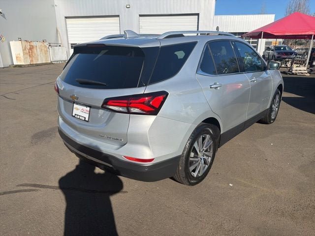 Used 2022 Chevrolet Equinox Premier AWD/4WD image 3